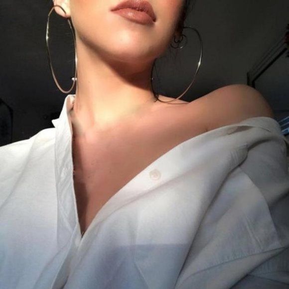 CLEARANCE SALE Women's Big Silver Circle Hoop Bohemian Pierced Fashion Earrings - Picture 5 of 6